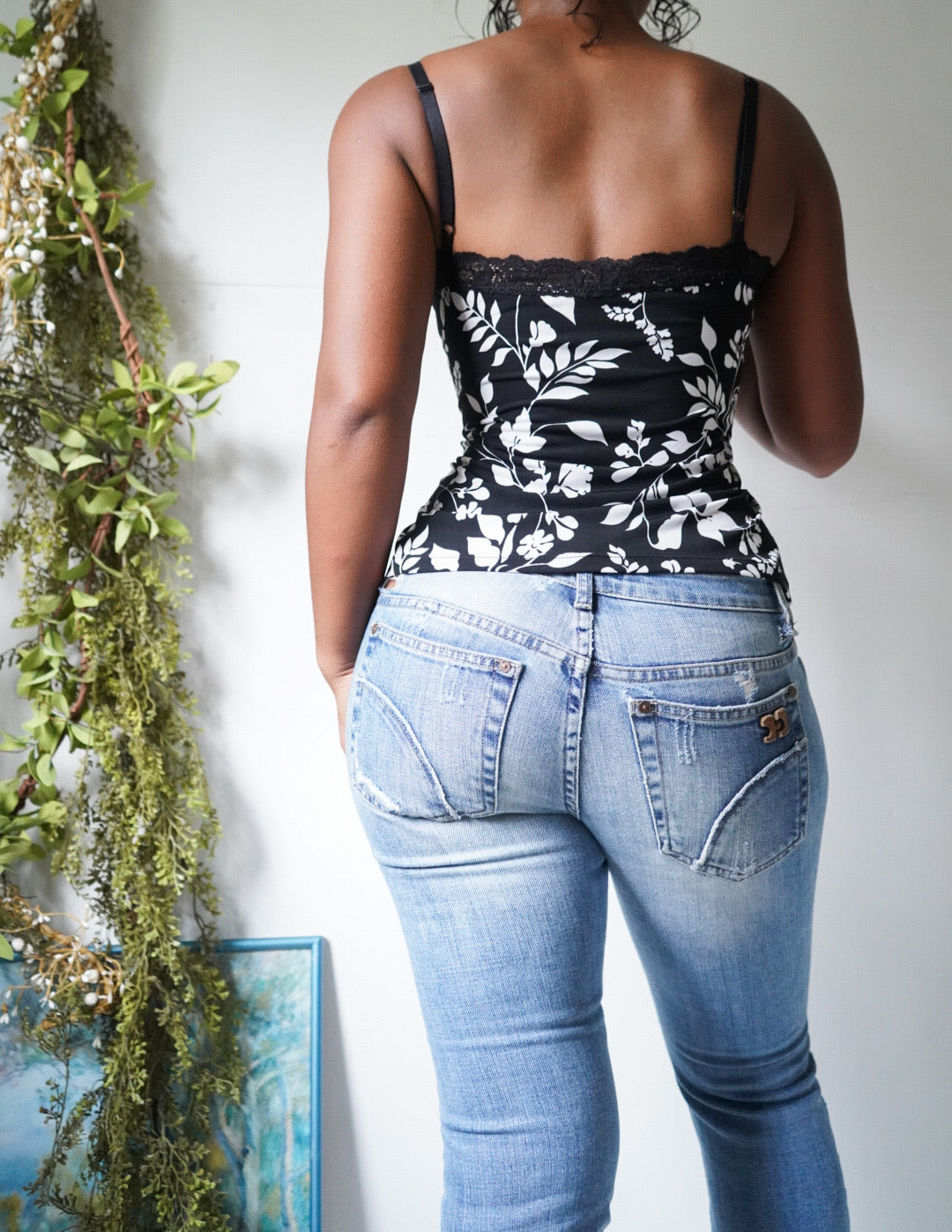 Y2K Monochrome Floral Lace Trimmed Cami