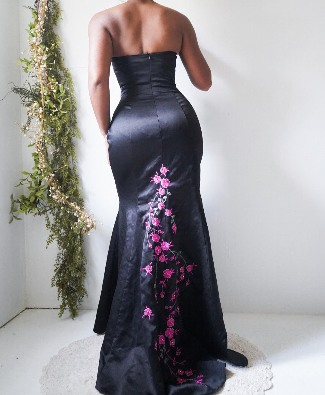 Vintage Y2K Black Strapless Mermaid Hem Gown