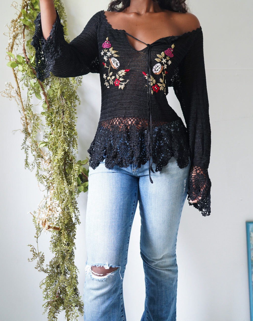 Vintage Y2K Rayon Crochet Knit Ruffle Sleeve Top