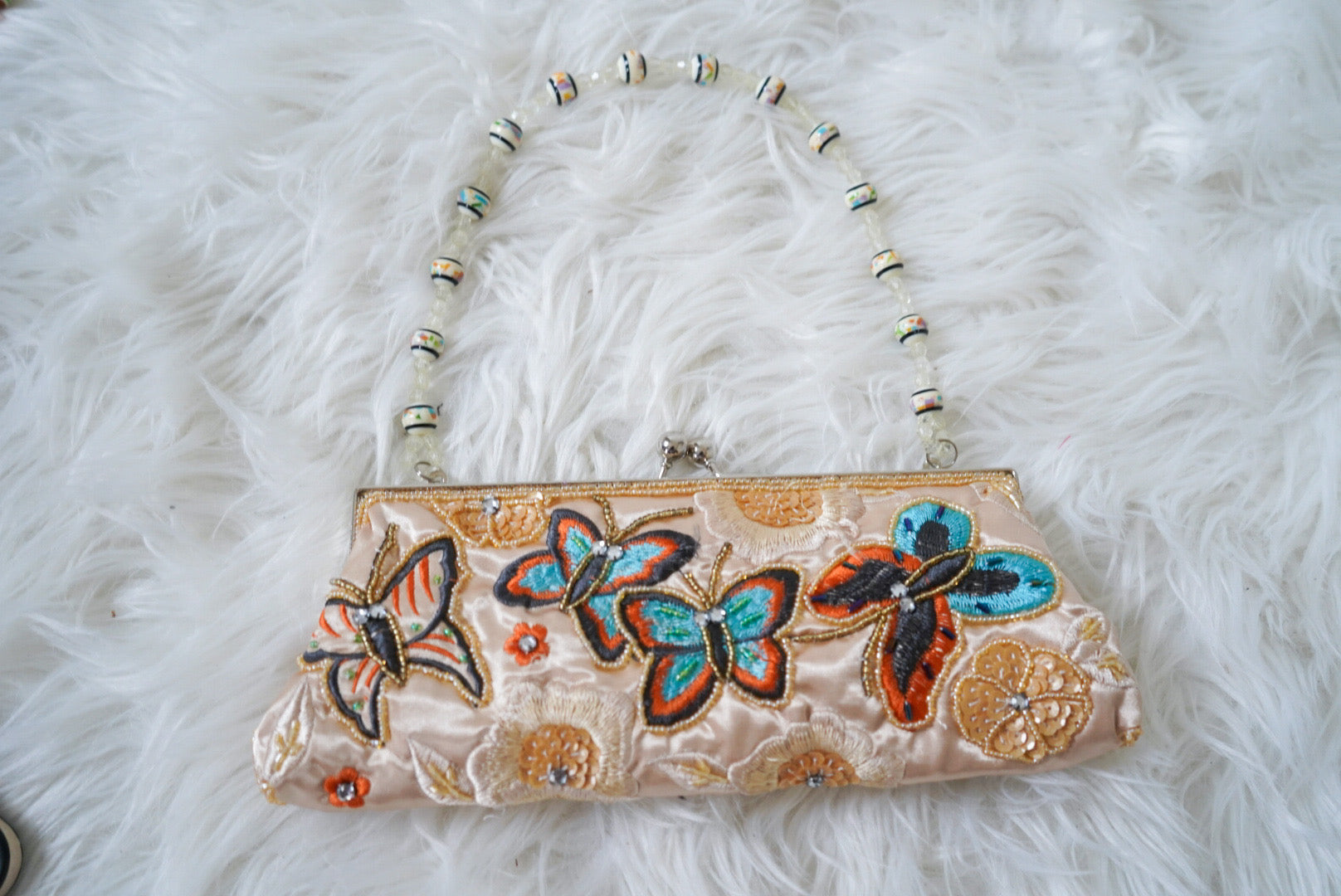 Rare Vintage Y2K Champagne Butterfly Purse