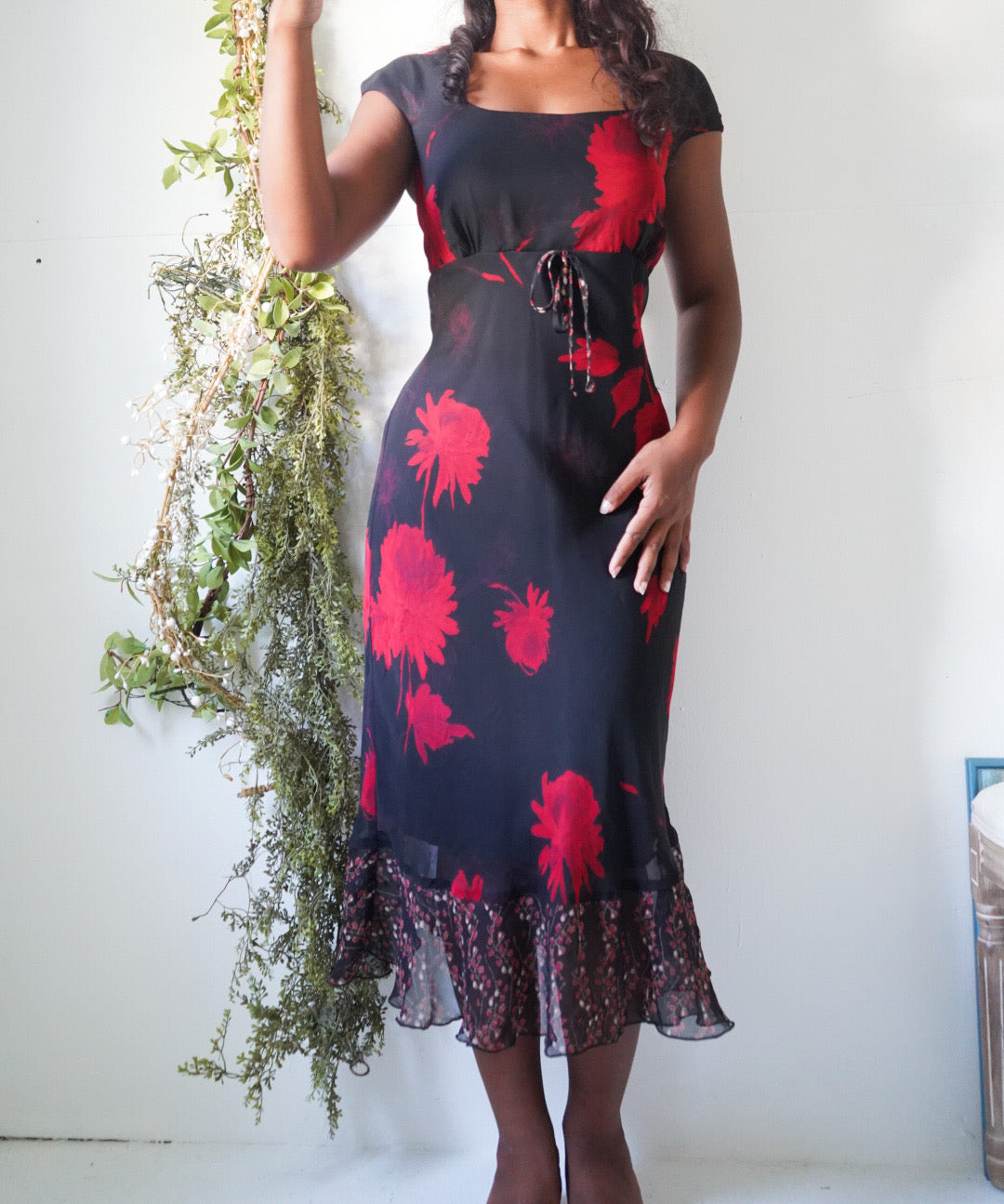 Y2K Red Floral Ruffle Hem Dress
