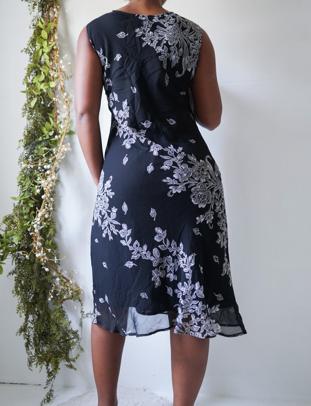 Vintage Y2K Staple Floral Midi Dress