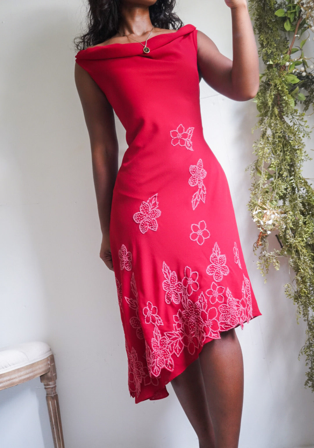 Y2K Red Floral Embellished Hem Dress