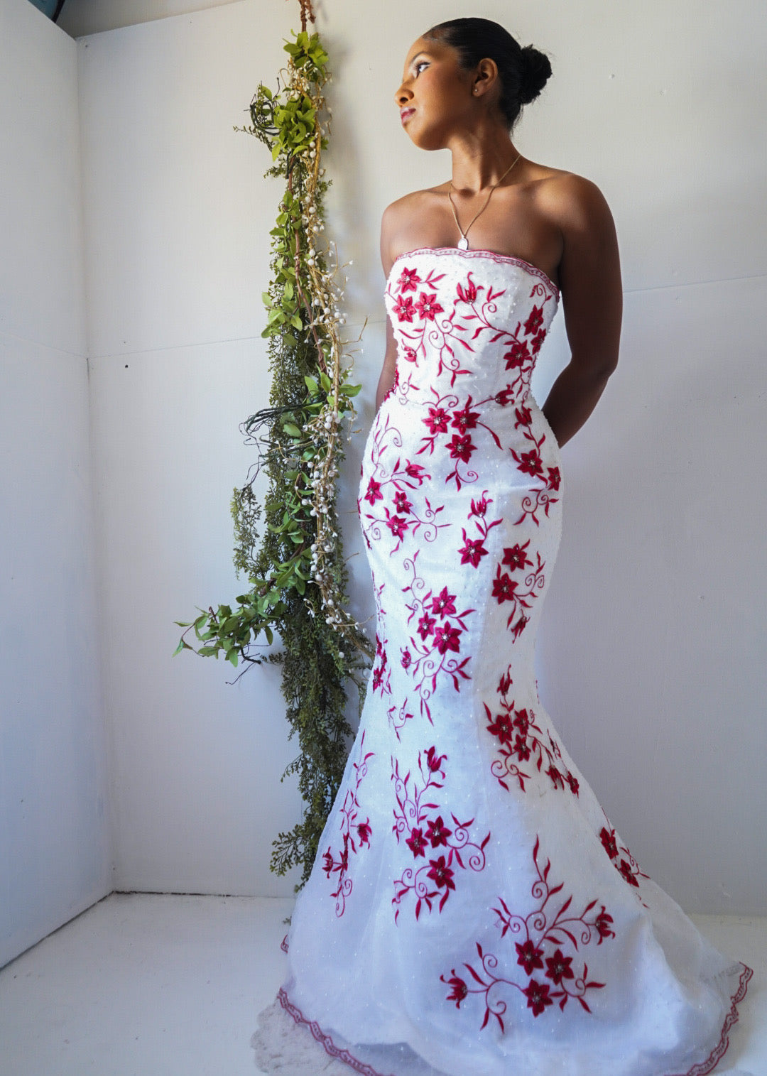 Y2K Strapless Red and White Embroidered Beaded Gown