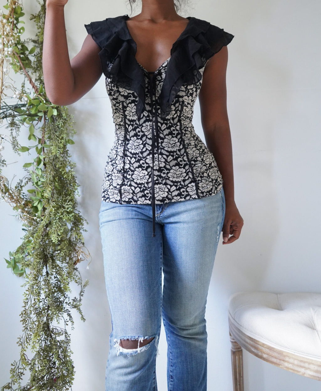 Y2K Ruffle Collar Lace Bustier Style Top