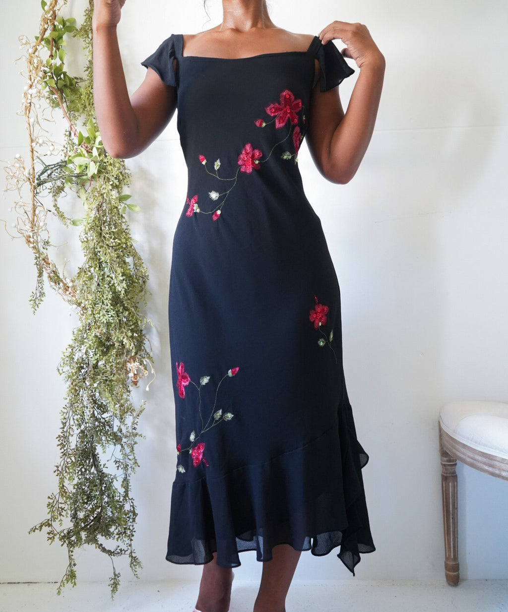 Y2K Flutter Sleeve Rose Embroidered Dress