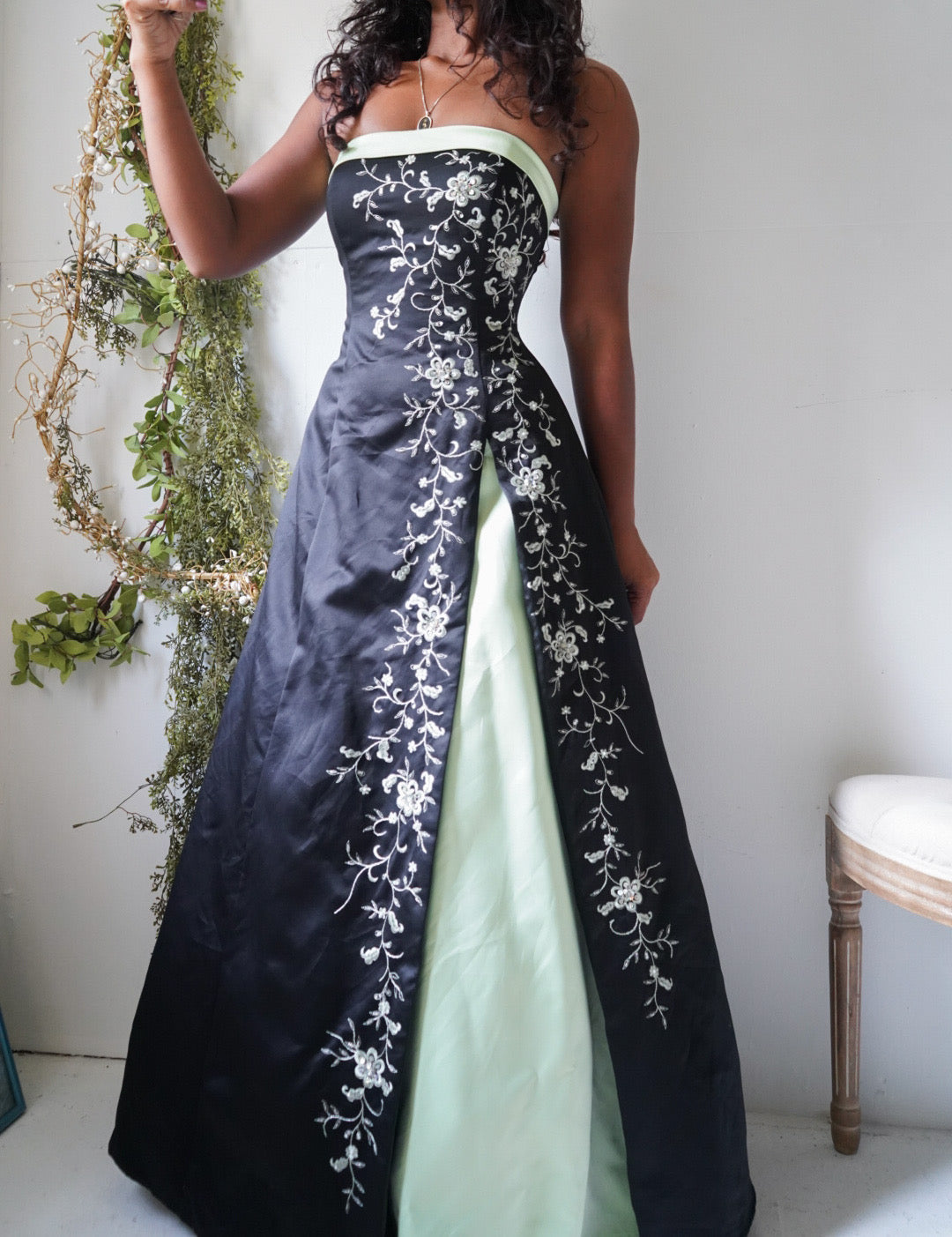 Vintage Y2K Black Strapless Gown with Pastel Green Details