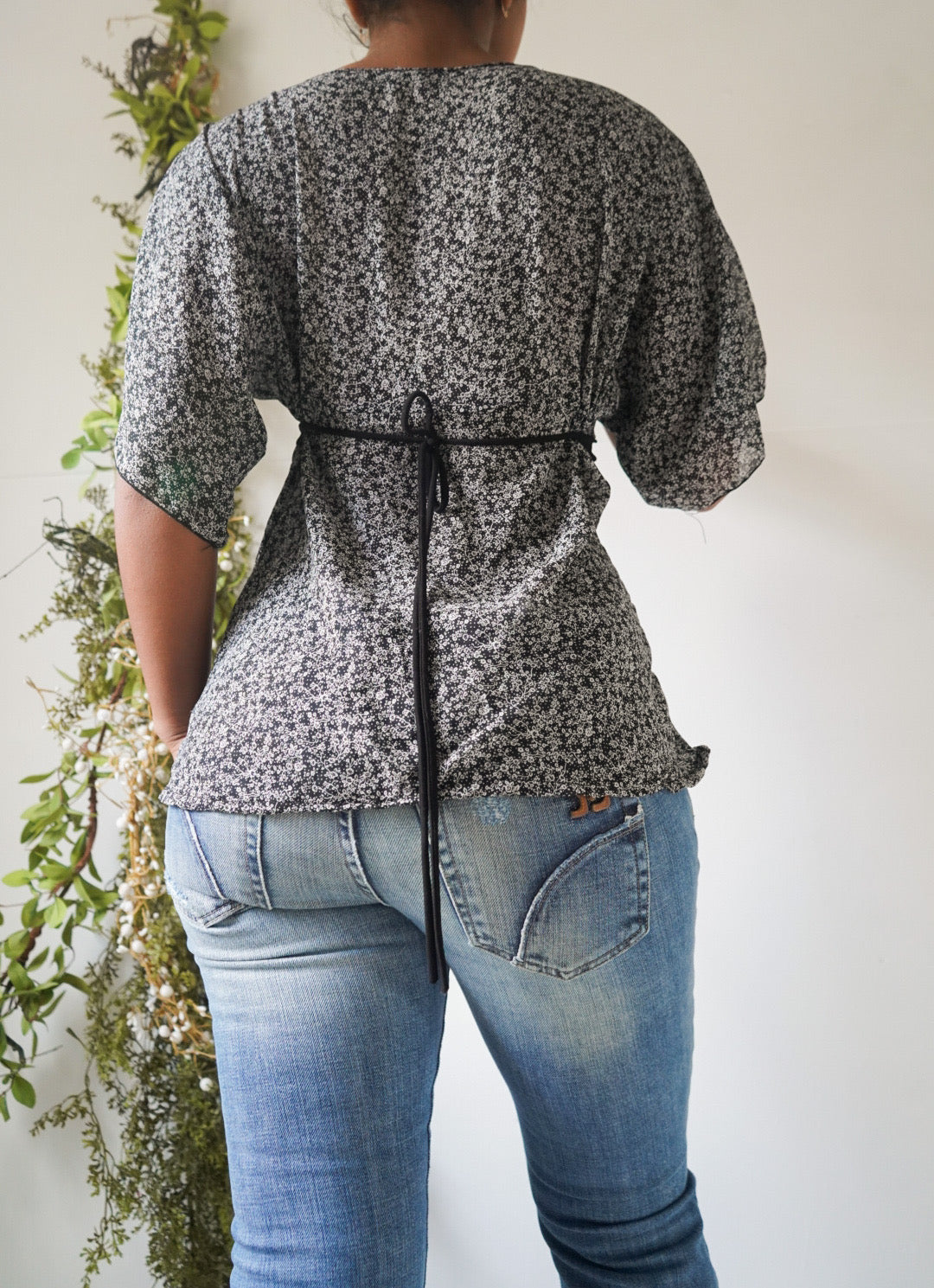 Vintage Y2K Tie Back Monochrome Top