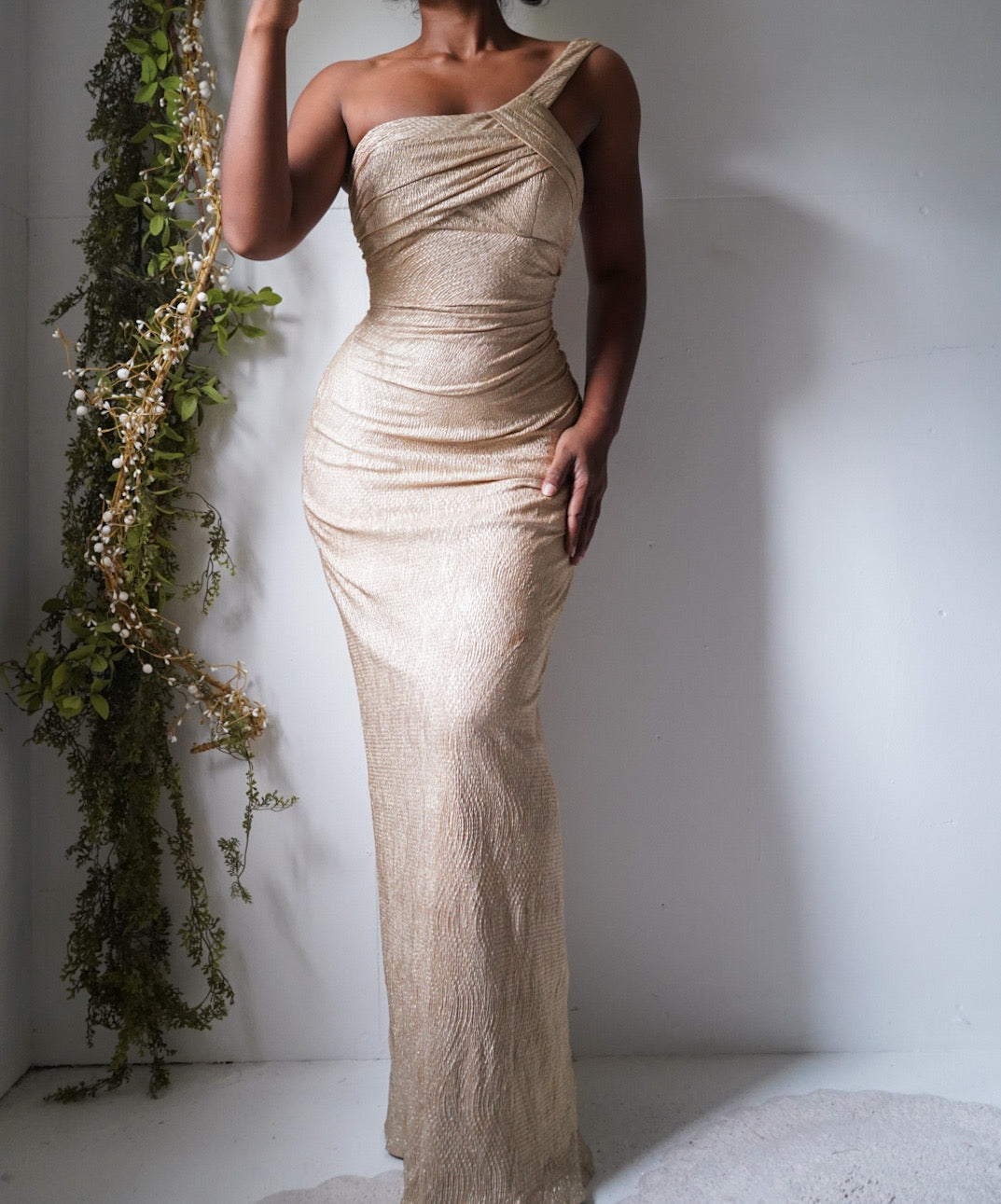 Vintage Y2K Metallic Gold One Shoulder Gown