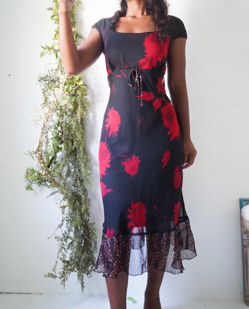 Y2K Red Floral Ruffle Hem Dress
