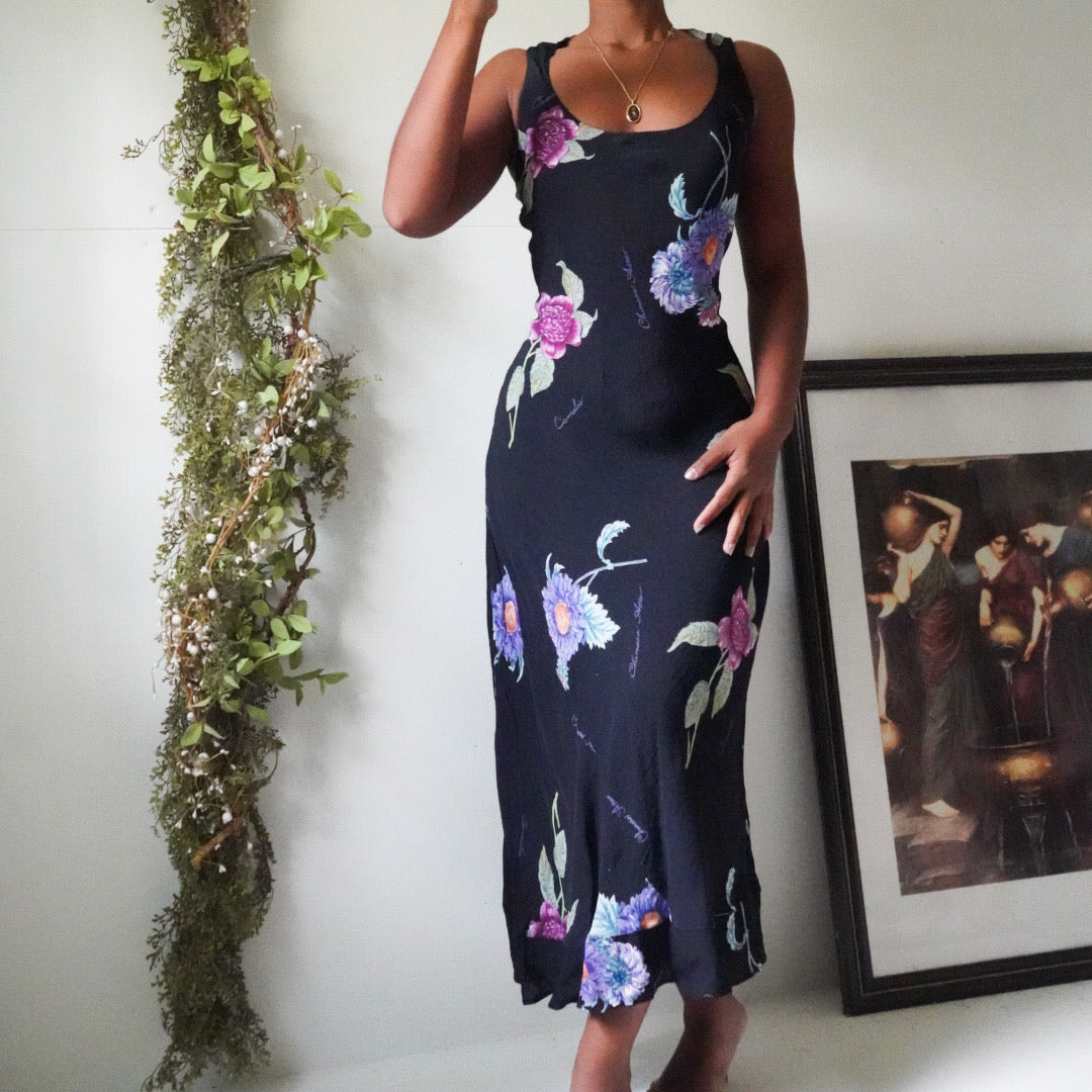 90s-black-floral-tie-back-staple-dress-image