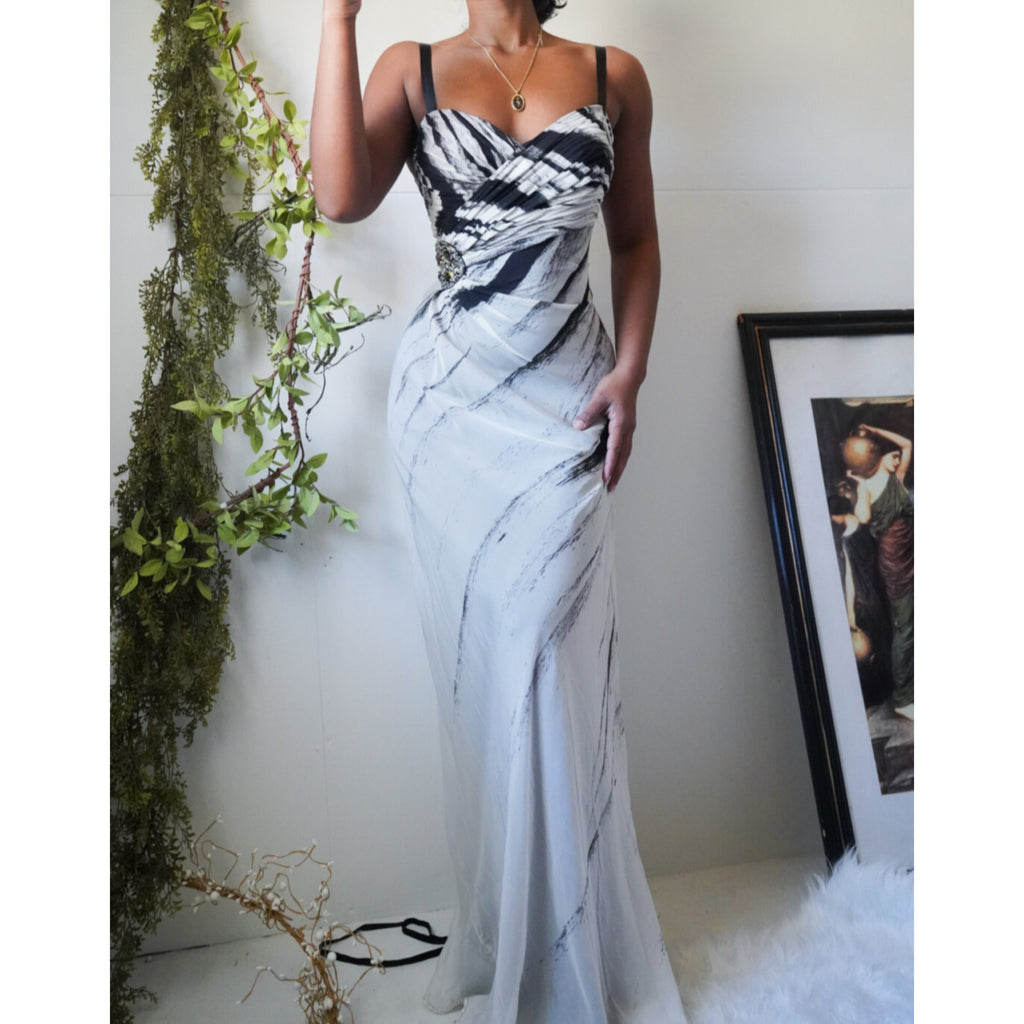 abstract-monochrome-silk-gown-image