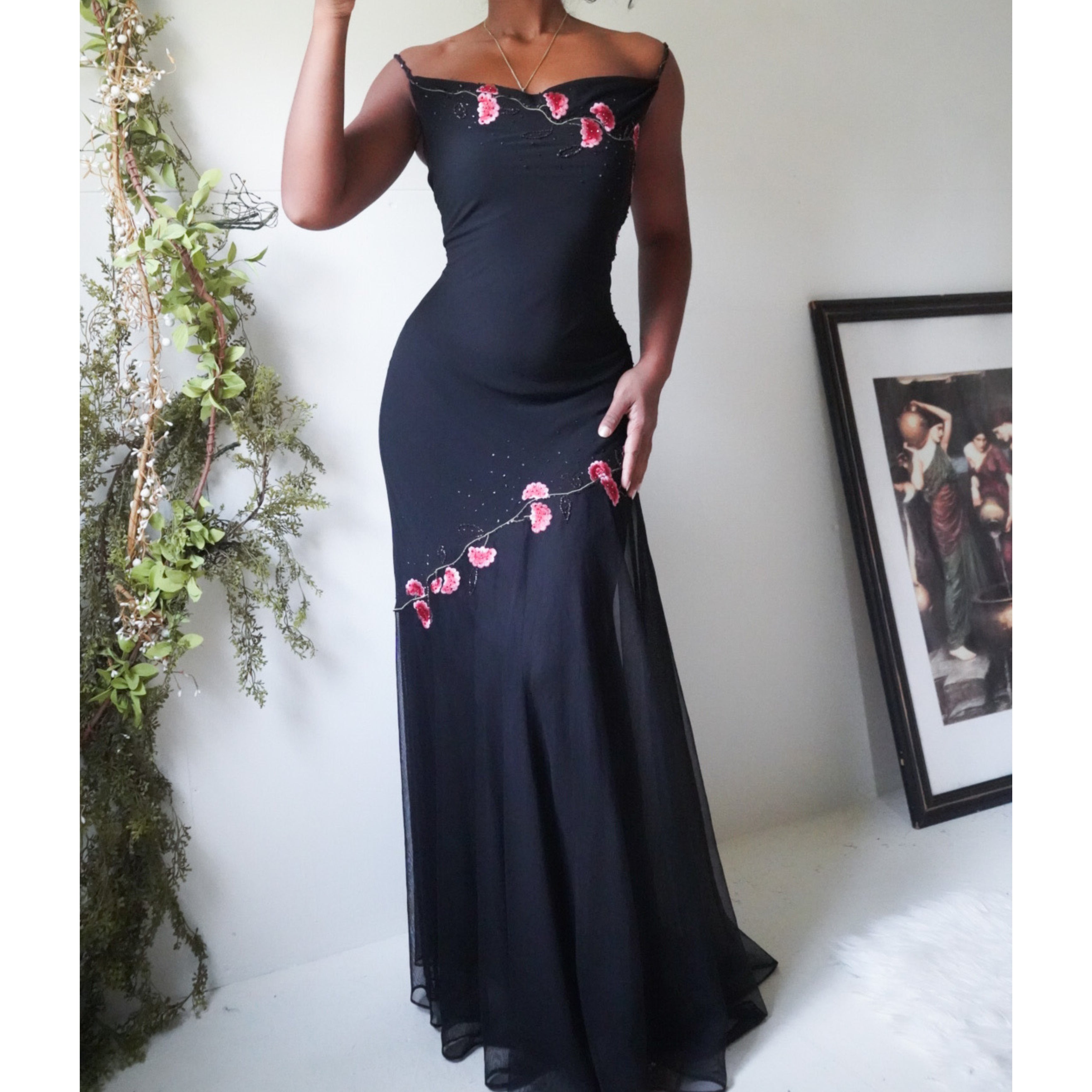 Embroidered Floral Detail Tulle Hem Gown