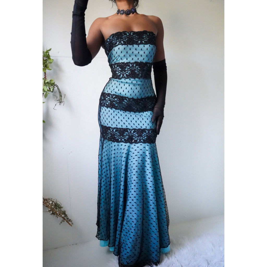 90’s Layered Swiss Dot Lace Strapless Gown