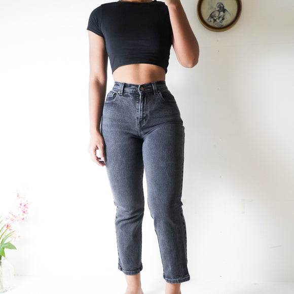 Vintage 90’s Cropped Skinny Jeans (25-26”)