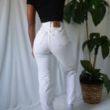 Vintage 80’s White Levi’s 501 Jeans (26-27”)