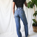 Vintage 90’s Levi’s Mom Jeans (29”)