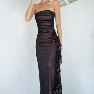 Vintage 90’s layered gown.