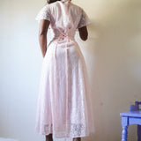 Vintage 90’s Tea Length Pale Pink Lace Dress (M)